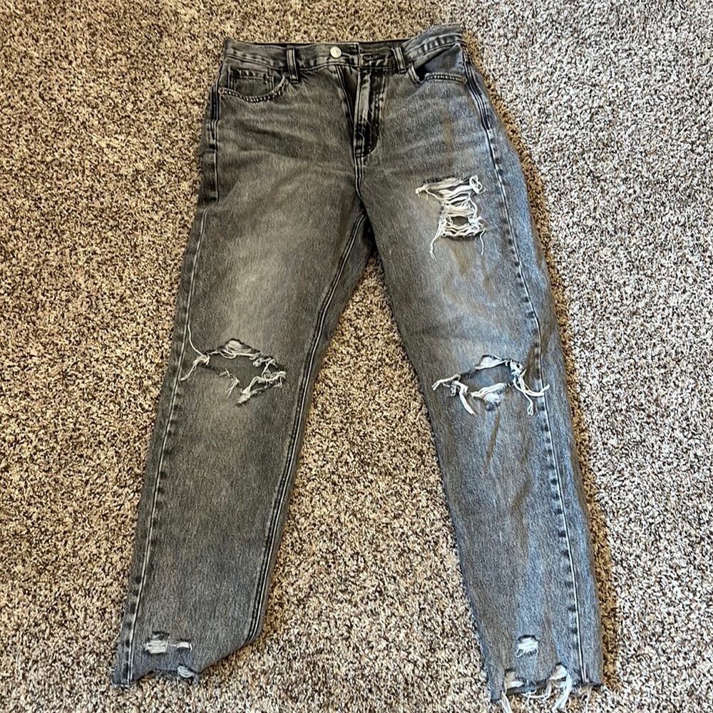 Black straight leg american eagle jeans